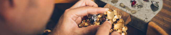 Nosotros Instituto de Autores Joyeros alicante, Tienda